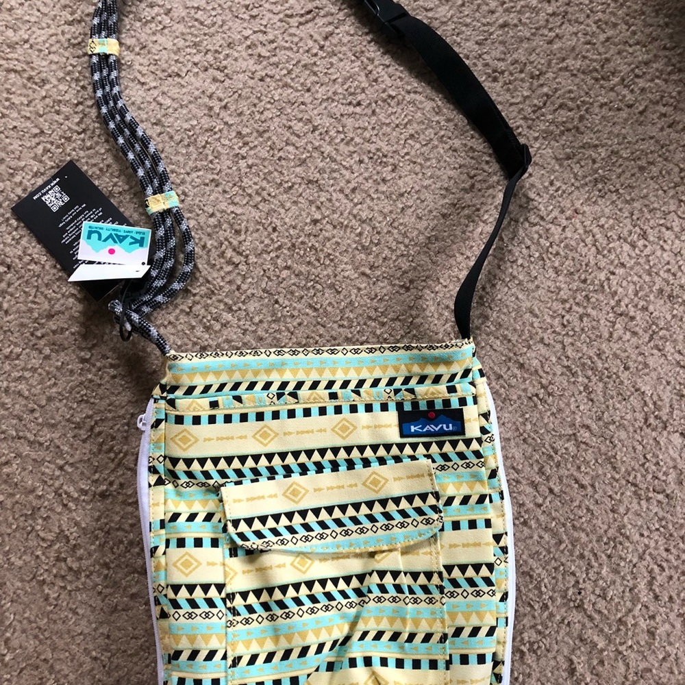 Crossbody travel bag